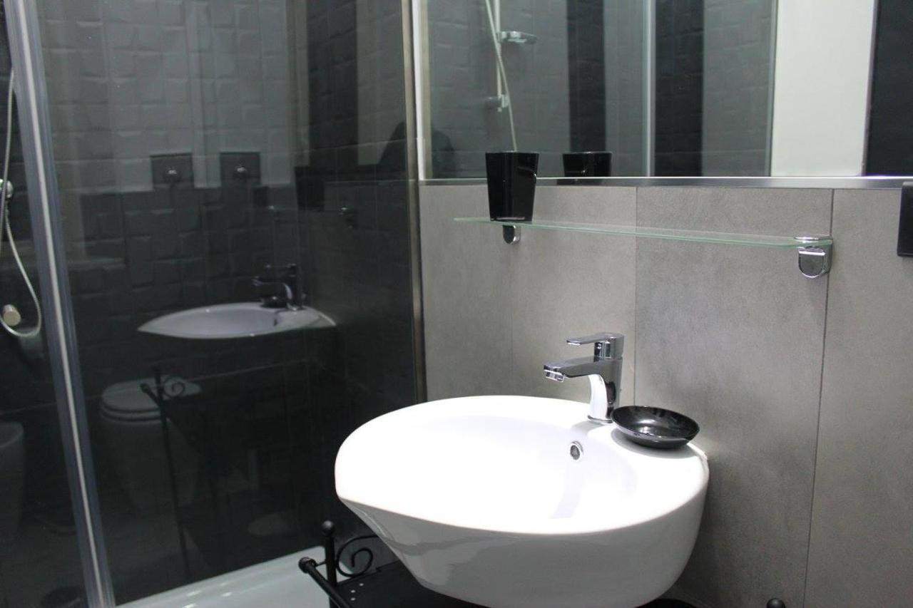 Lazy Gio Guest House Roma Exterior foto